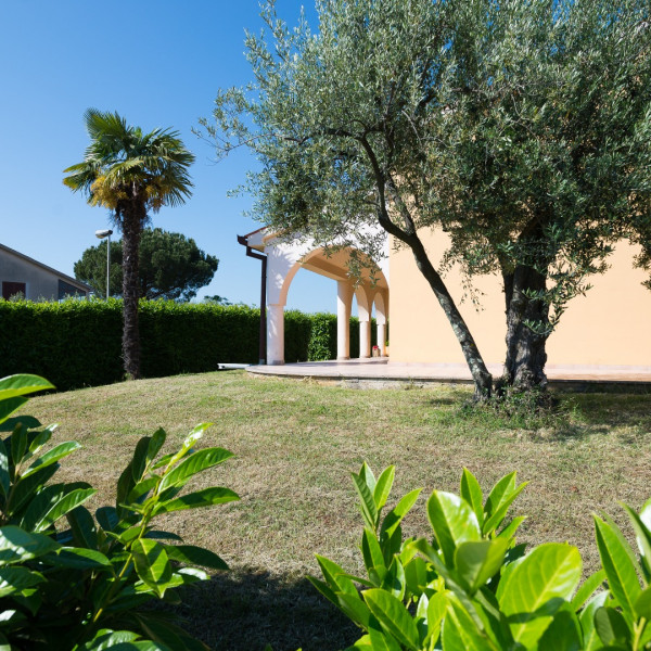 Apartments Villa Irena, Porec Apartments - Apartman Tina s jacuzzijem i Apartmani Villa Irena Poreč