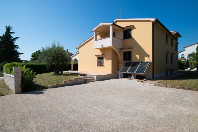 Eksterijer, Porec Apartments - Apartman Tina s jacuzzijem i Apartmani Villa Irena Poreč