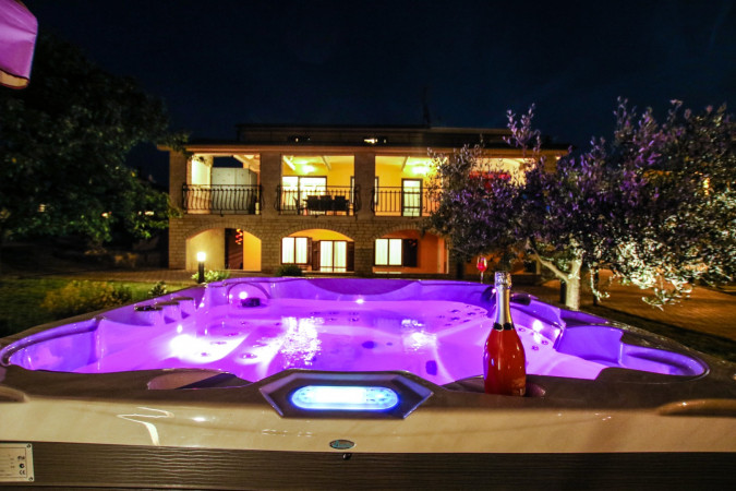 Aussenbereich, Porec Apartments - Apartment Tina mit Whirlpool und Apartments Villa Irena, Istrien, Kroatien Poreč