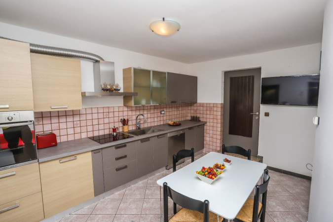 Porec Apartments - Apartment Tina with jacuzzi and Apartments Villa Irena, Istria, Croatia Poreč