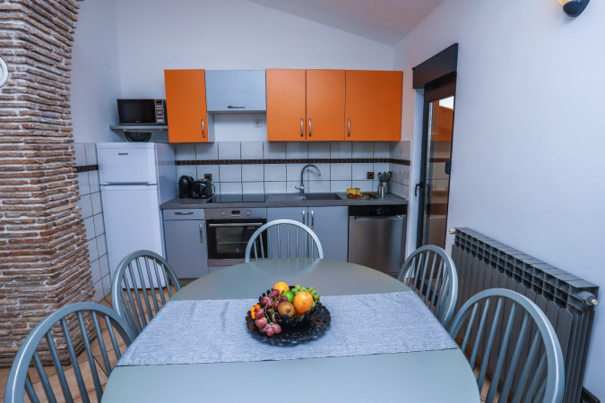 Porec Apartments - Apartment Tina with jacuzzi and Apartments Villa Irena, Istria, Croatia Poreč