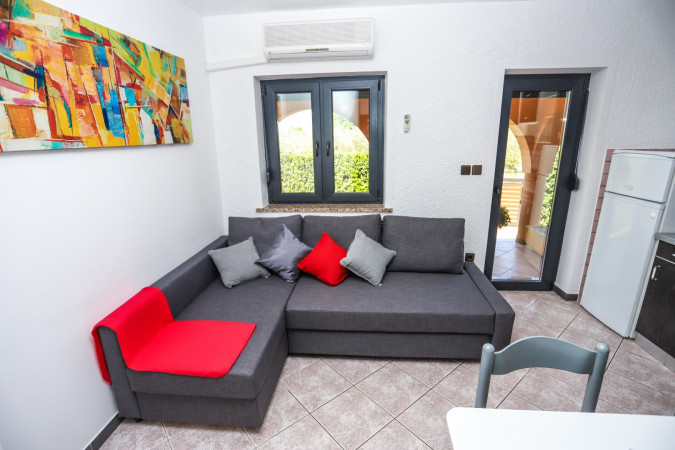 Porec Apartments - Apartment Tina with jacuzzi and Apartments Villa Irena, Istria, Croatia Poreč