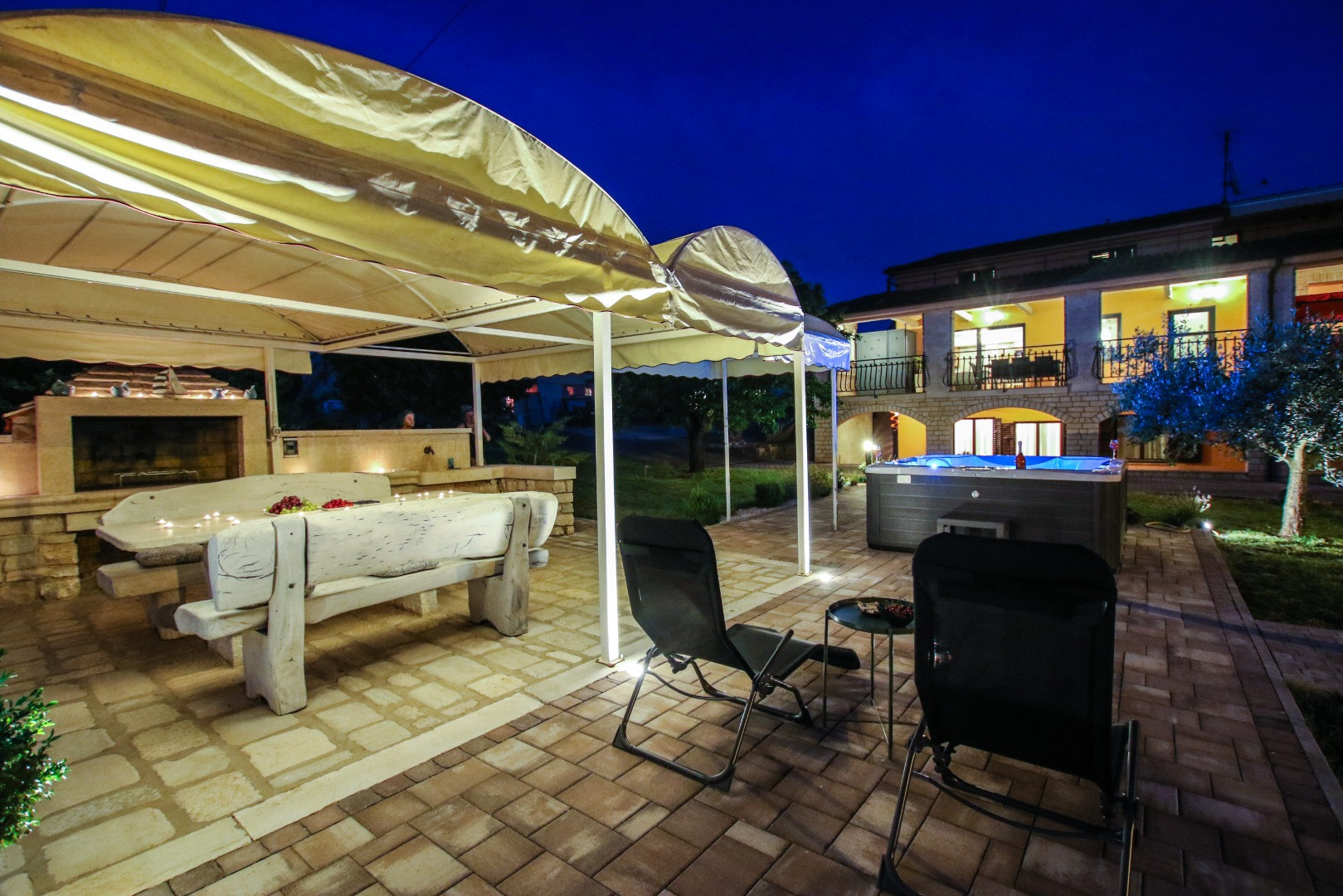 Porec Apartments - Apartment Tina mit Whirlpool und Apartments Villa Irena, Istrien, Kroatien Poreč
